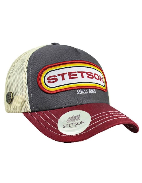 Gorra visera semicurva broche unisex 1