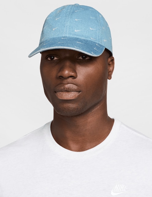 Gorra visera curva broche casual Nike Club Cap U Cb Denim Aop adulto