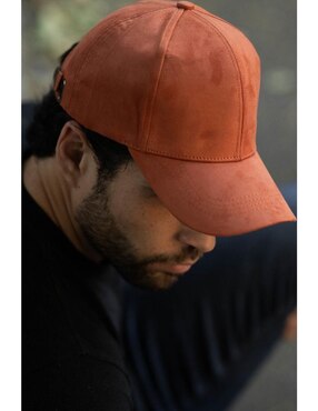 Gorra visera curva hebilla casual Brunel