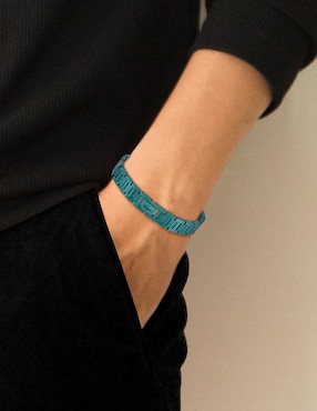 Brazalete Lacoste Metropole con acabado brillante
