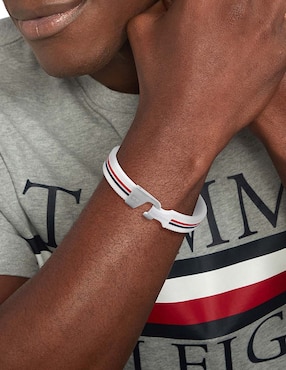 Brazalete Tommy Hilfiger Clark con acabado mate