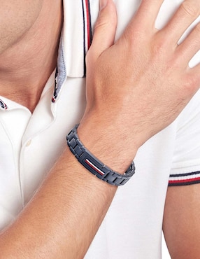 Brazalete Tommy Hilfiger Mason con acabado brillante