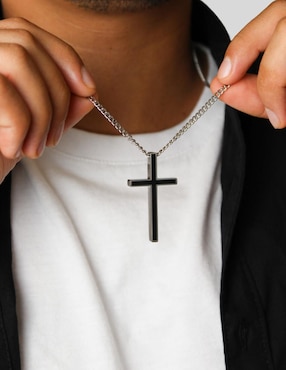 Collar de cruz Chulada