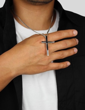 Collar de cruz Chulada