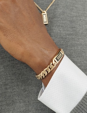 Brazalete Boss Kassy Emblem con acabado brillante