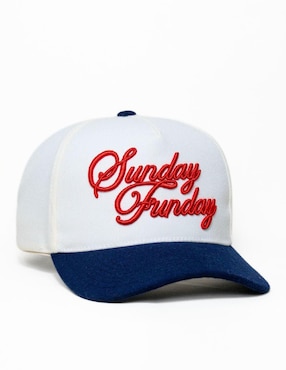 Gorra visera curva broche Kiblo Caps Co Old Money unisex