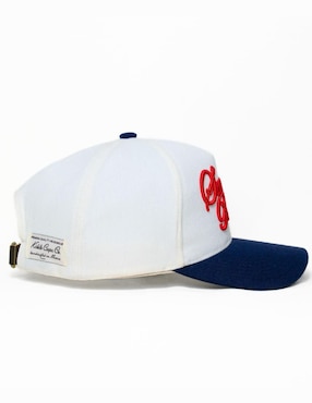 Gorra visera curva broche Kiblo Caps Co Old Money unisex