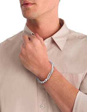 Brazalete Calvin Klein Architectural con acabado pulido