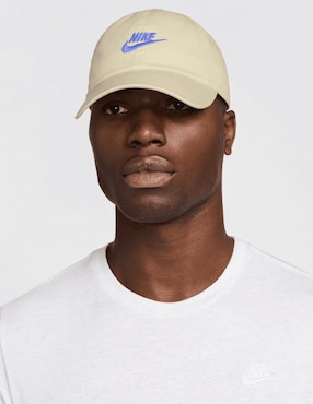 Gorra visera curva broche casual Nike Club Cap U Cb Fut Wsh adulto