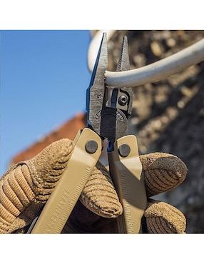 Navaja Leatherman Rebar