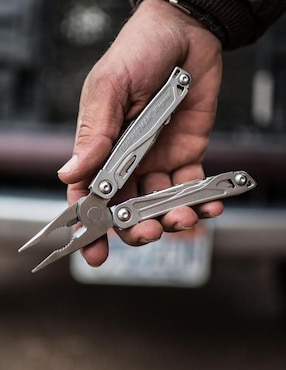 Navaja Leatherman Wingman