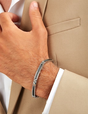 Pulsera Maserati Iconic con acabado brillante