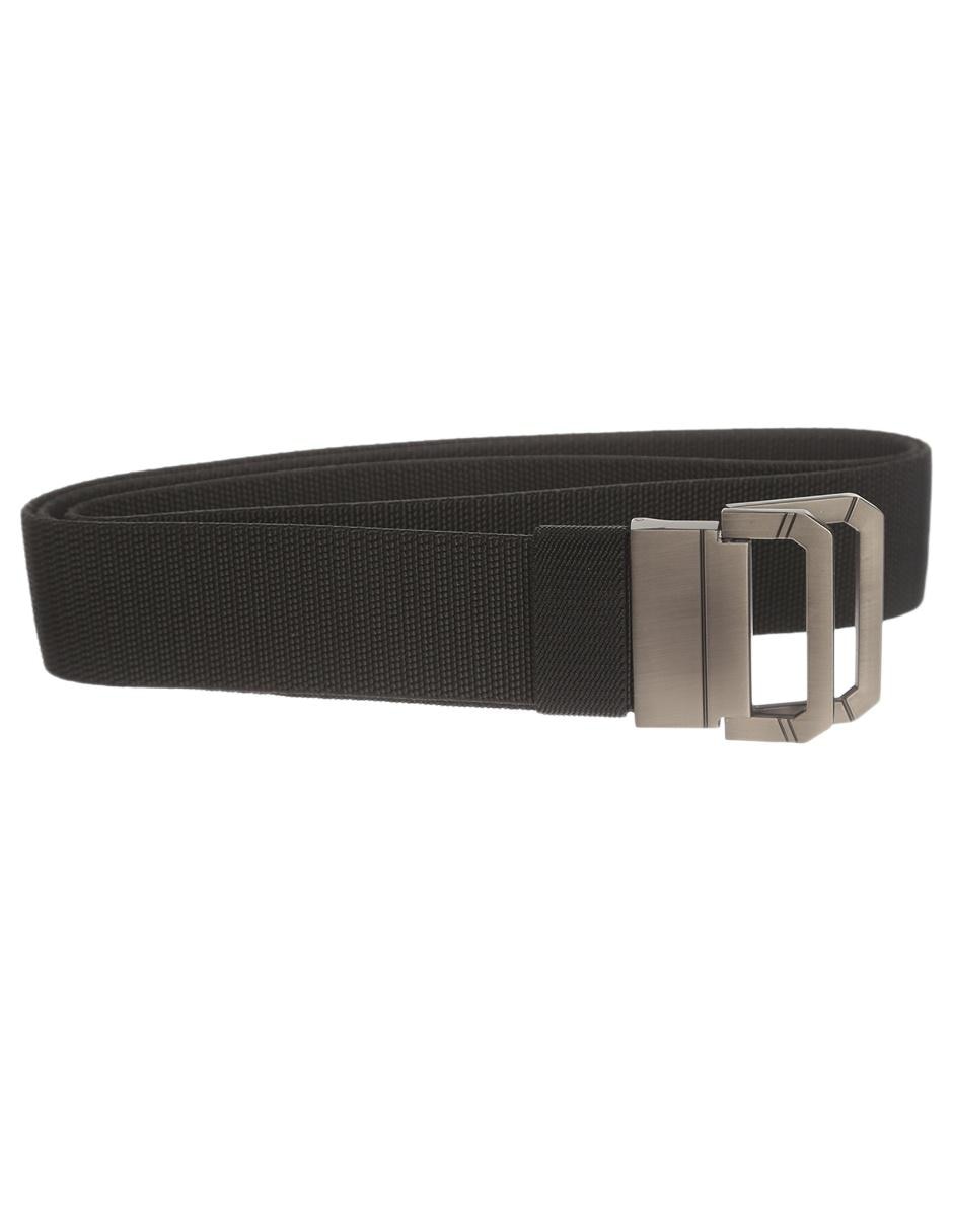 Cinturón negro tejido