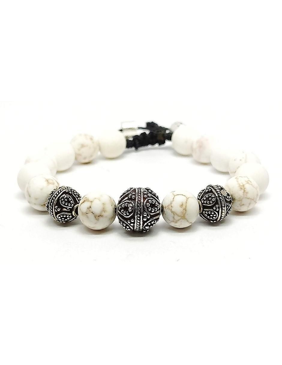Pulsera de plata con acabado metálico