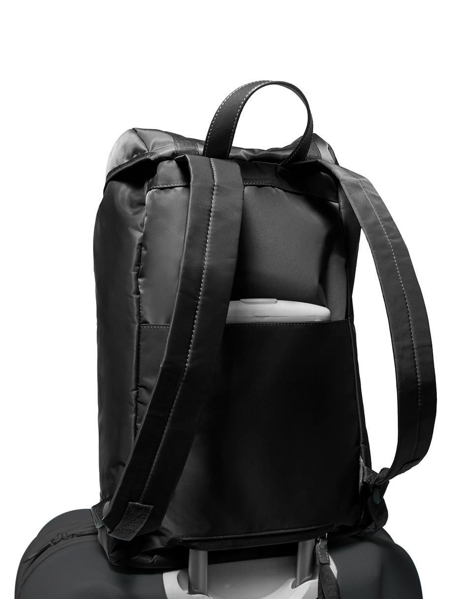 Mochila para viaje essential impermeable unisex 4