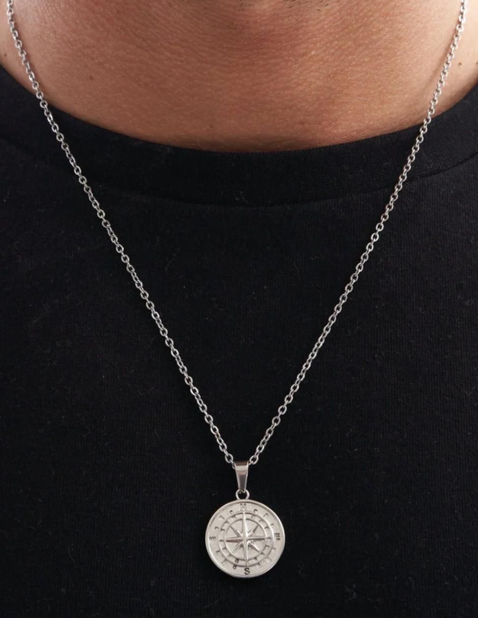 Collar Brujula 3