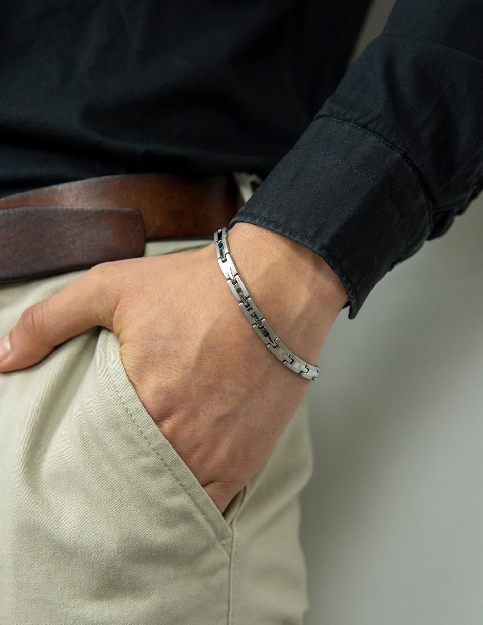 Pulsera con acabado pulido 3