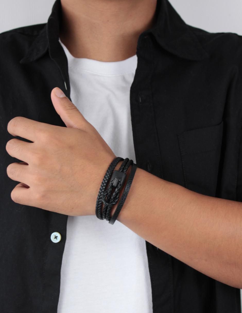 Pulsera Black con acabado pulido 2