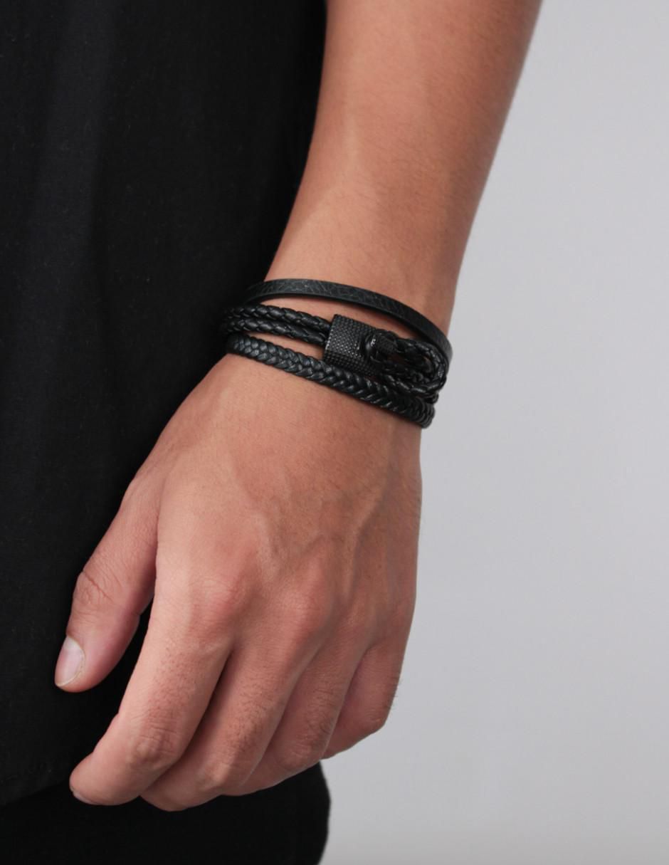 Pulsera Black con acabado pulido 3