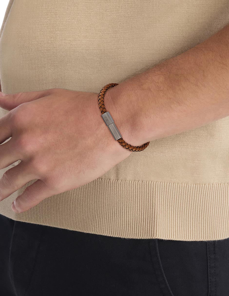 Pulsera Industrial Facets con acabado mate 3