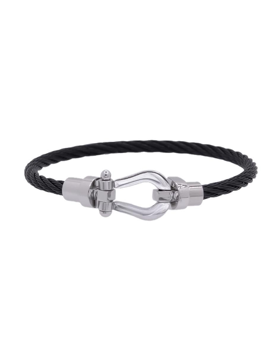 Brazalete con acabado pulido