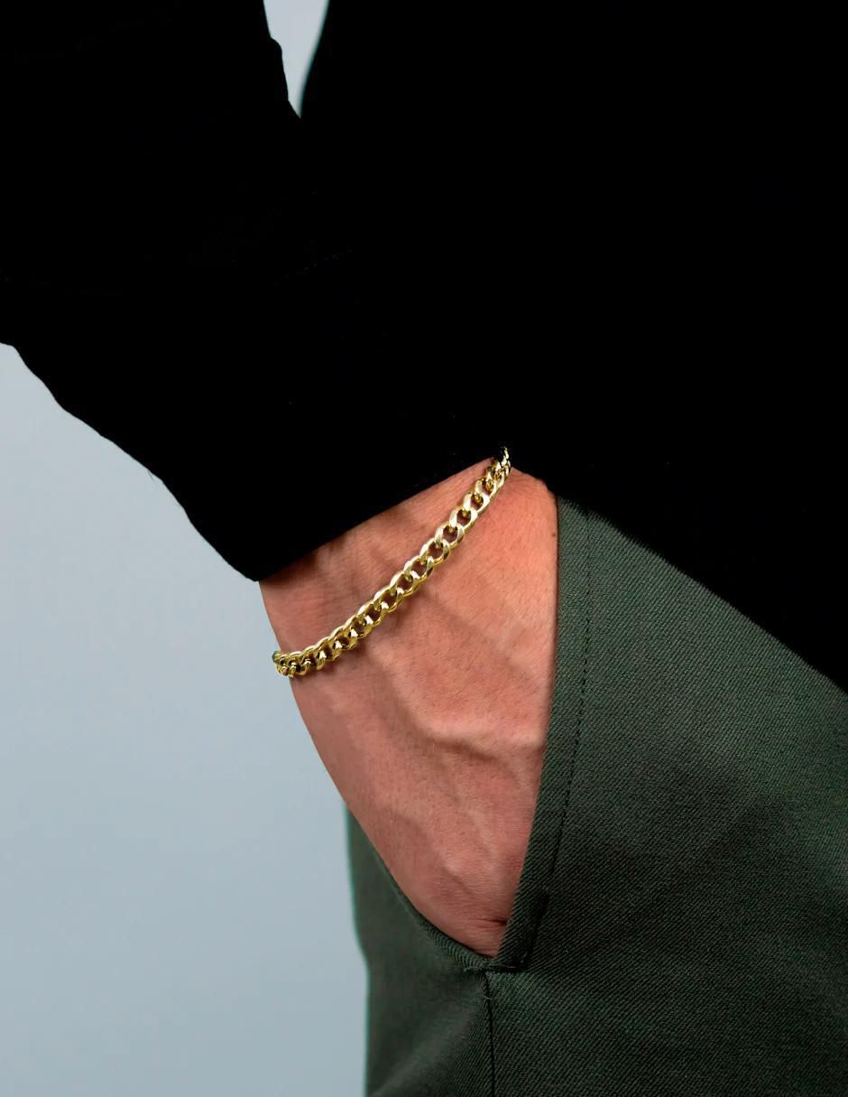 Pulsera con acabado chapa de oro 4