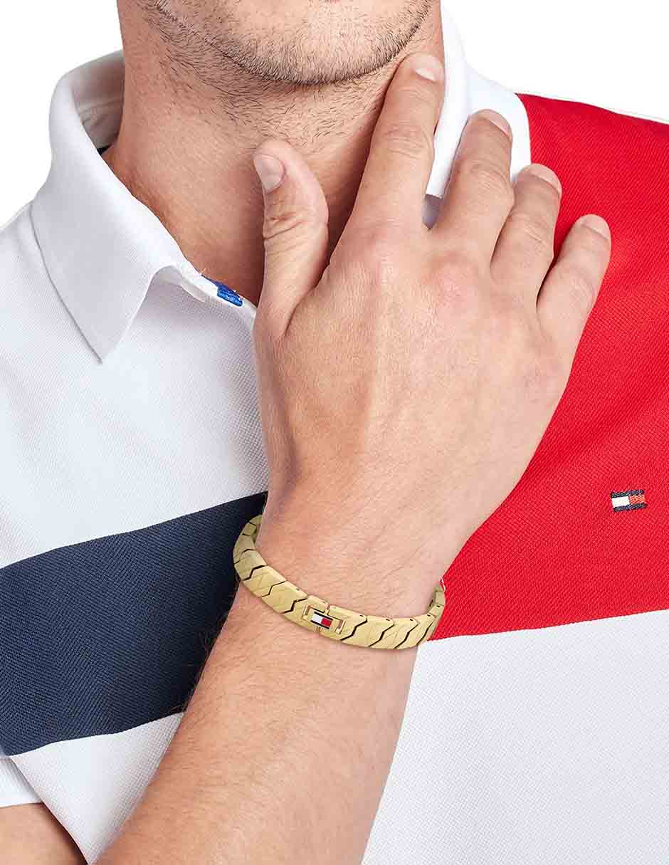 Brazalete Lars con acabado brillante 3