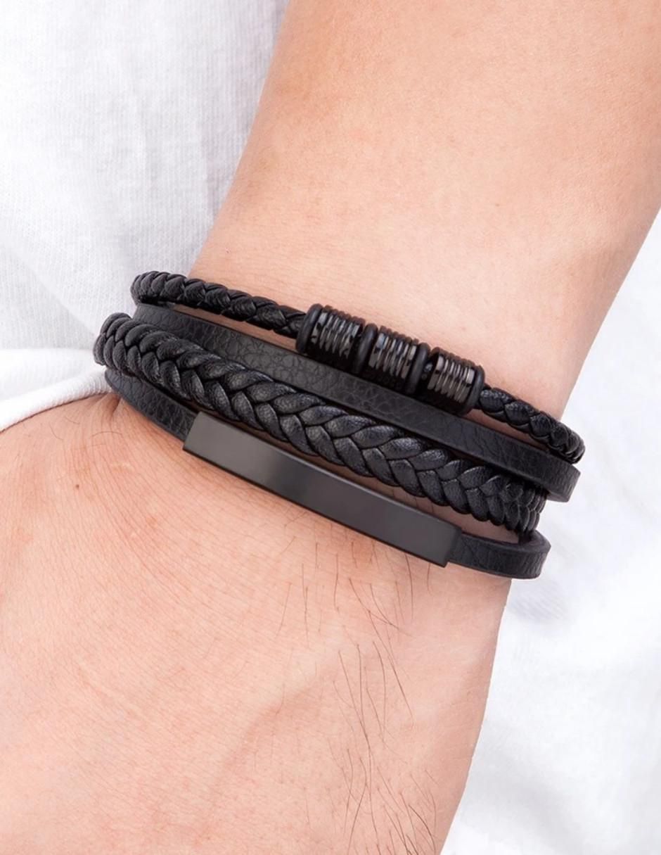 Pulsera Black con acabado pulido 2