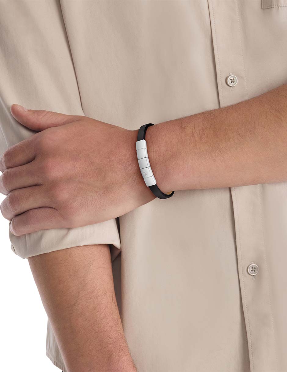 Brazalete Minimalistic Squares con acabado brillante 4