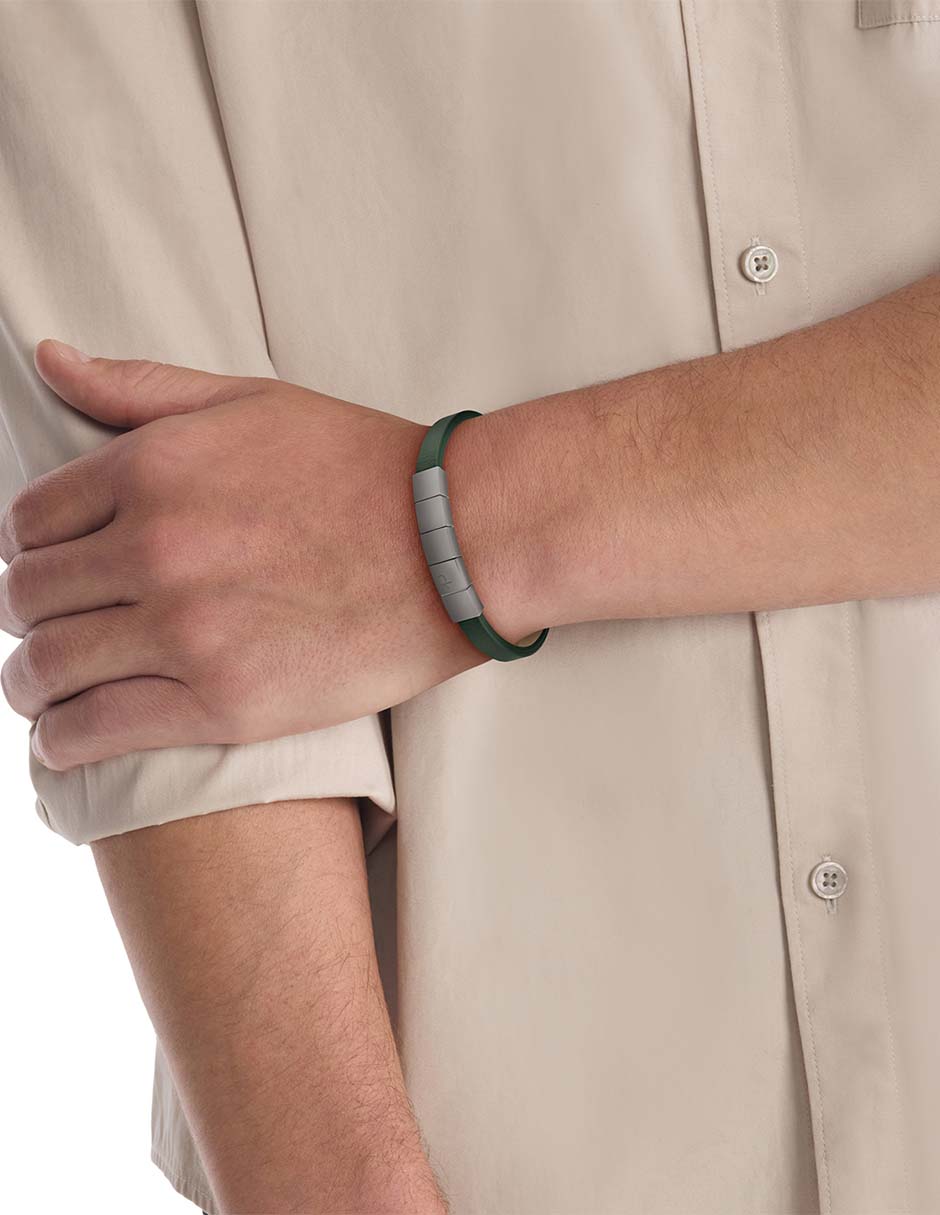 Brazalete Minimalistic Squares con acabado brillante 4