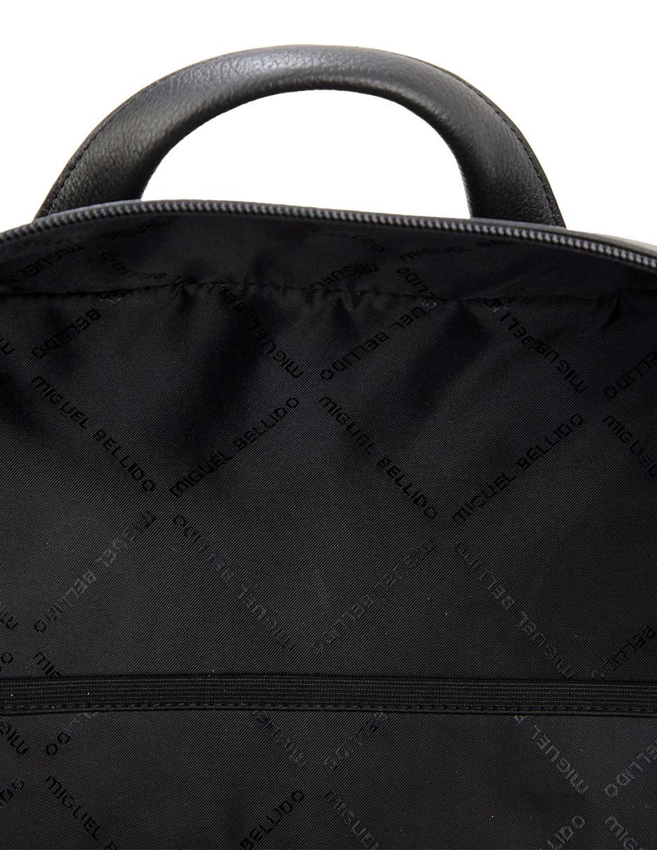 Mochila con portalaptop para hombre 4