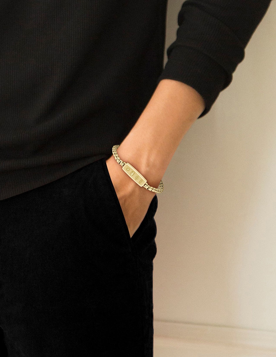 Brazalete District con acabado brillante 4