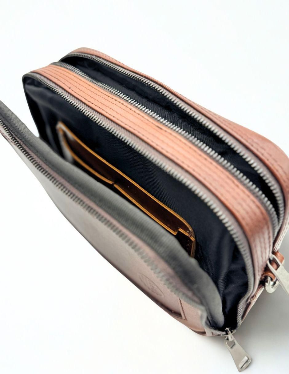 Bolsa bandolera Coleccion Premium de piel para hombre 7