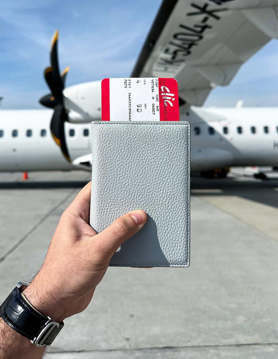 Porta pasaporte 6