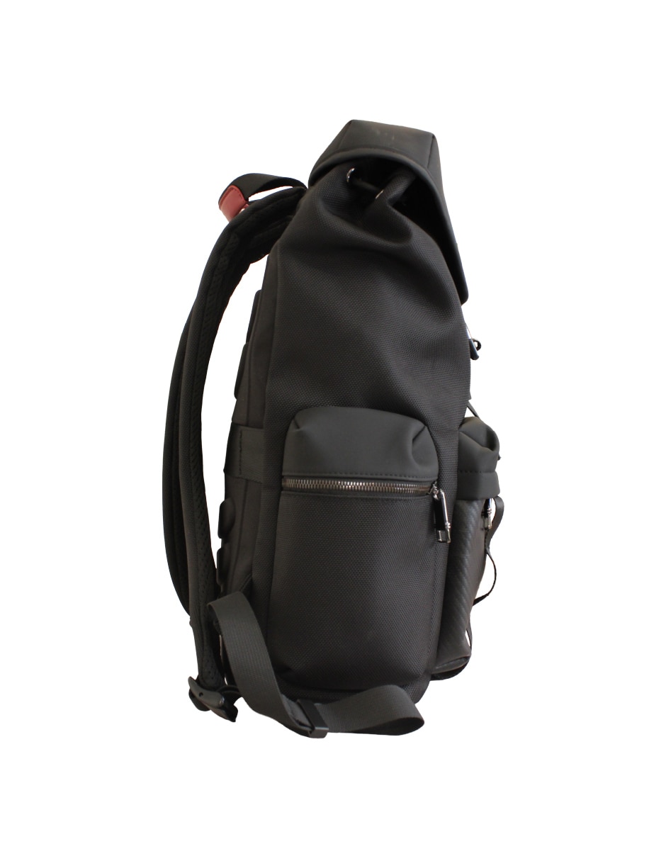 Mochila con portalaptop 4